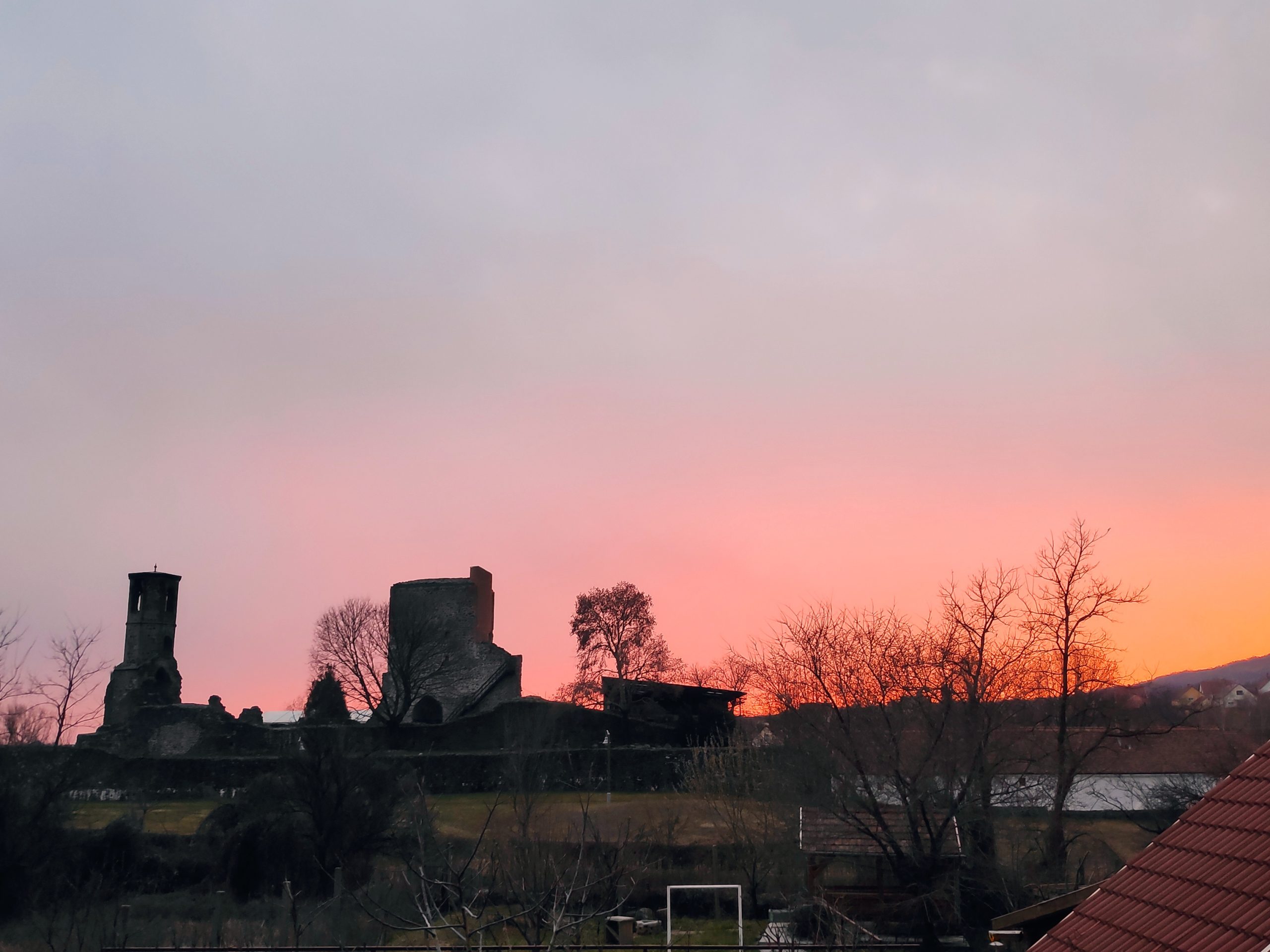 castle_sunset_cropped